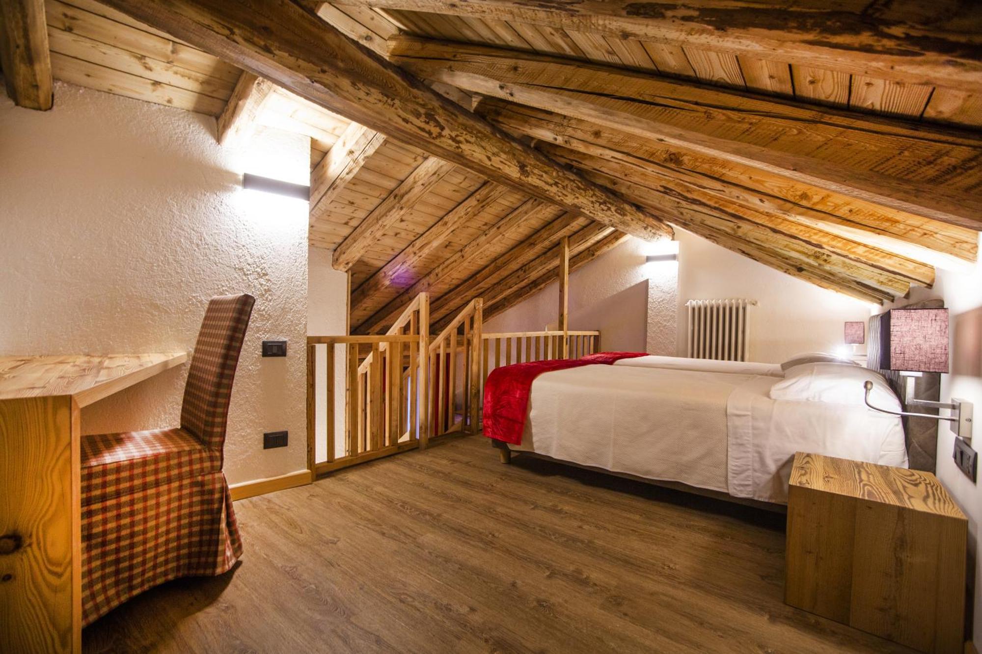 Hotel Pilier D'Angle & Wellness Courmayeur Exteriör bild