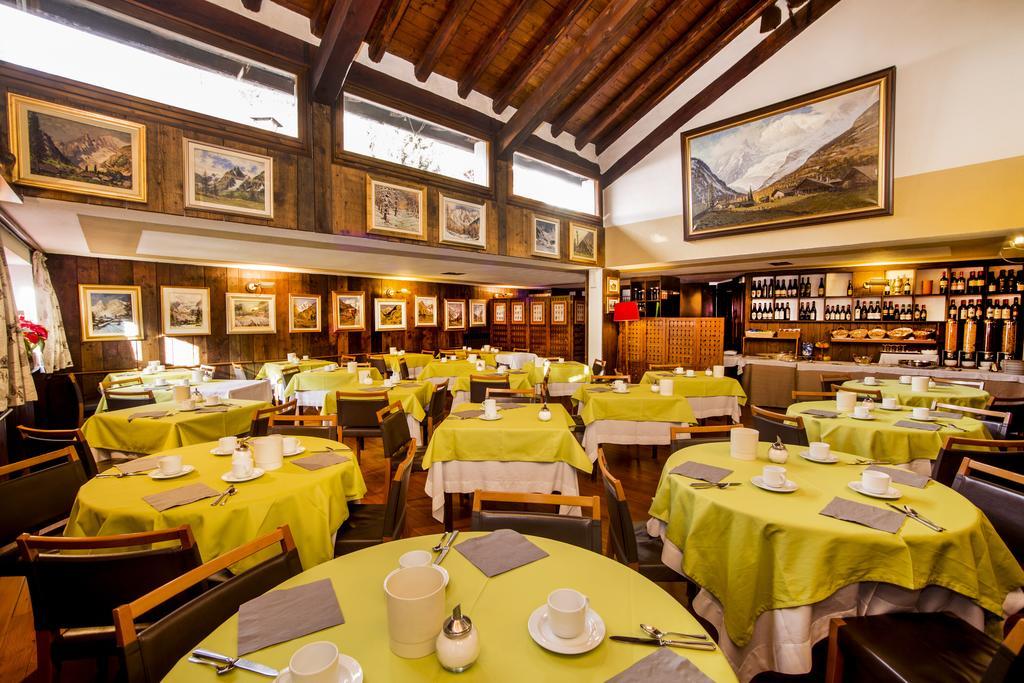 Hotel Pilier D'Angle & Wellness Courmayeur Exteriör bild