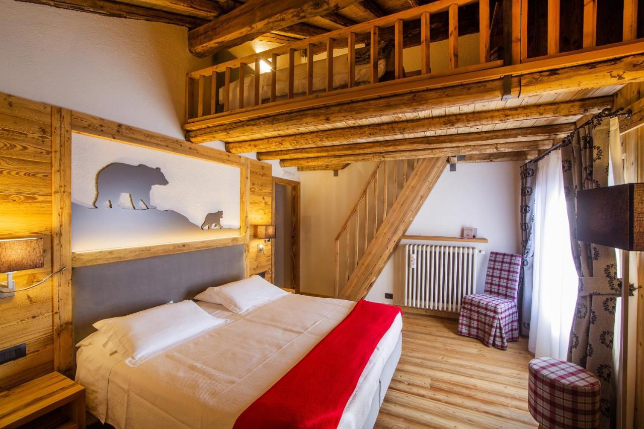 Hotel Pilier D'Angle & Wellness Courmayeur Exteriör bild